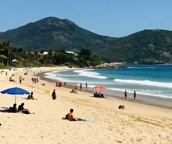 9 atrações imperdíveis na Praia do Leme - RJ