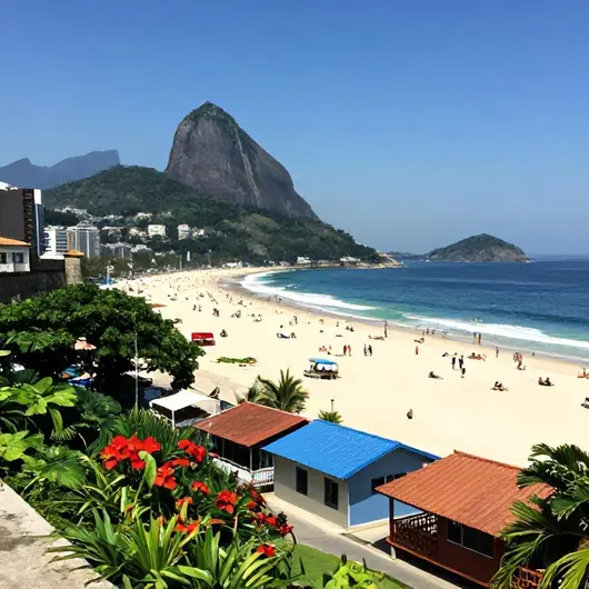 Descubra a Praia de Leme